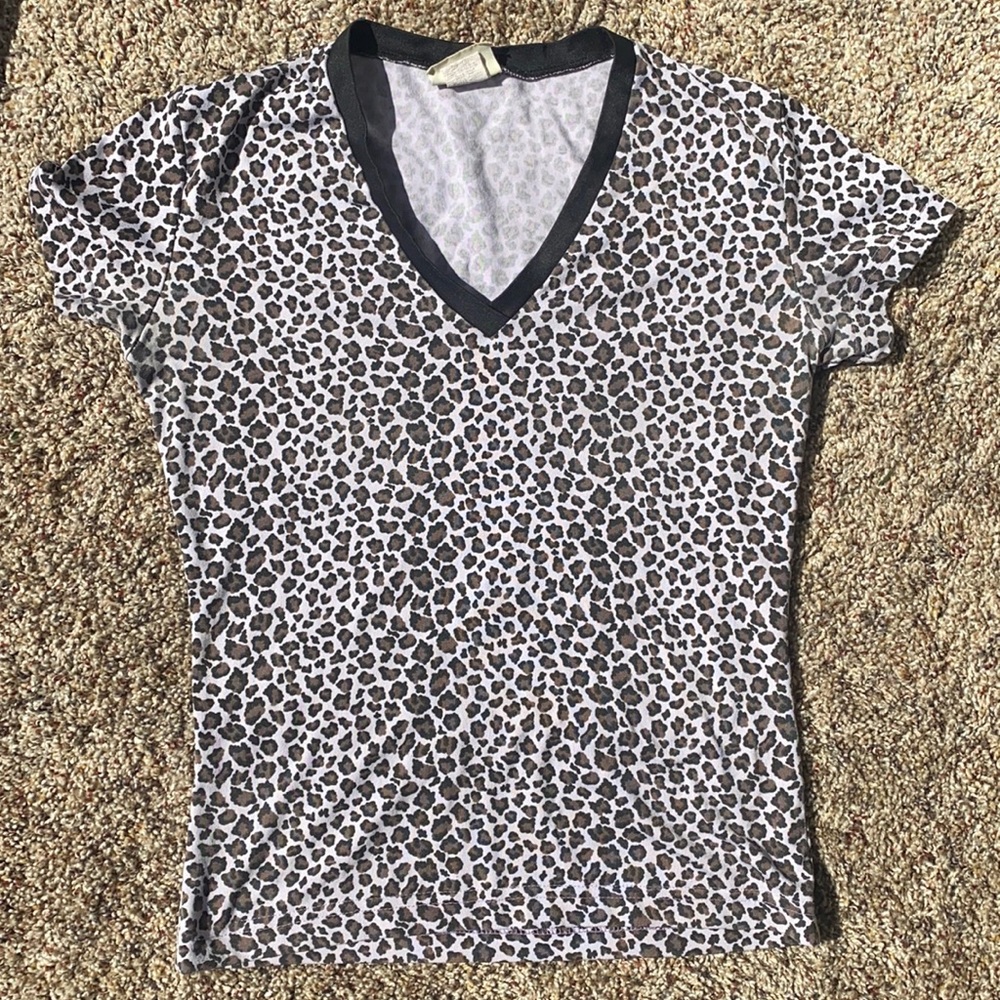Full Circle Cheetah Print Short Sleeved Shirt